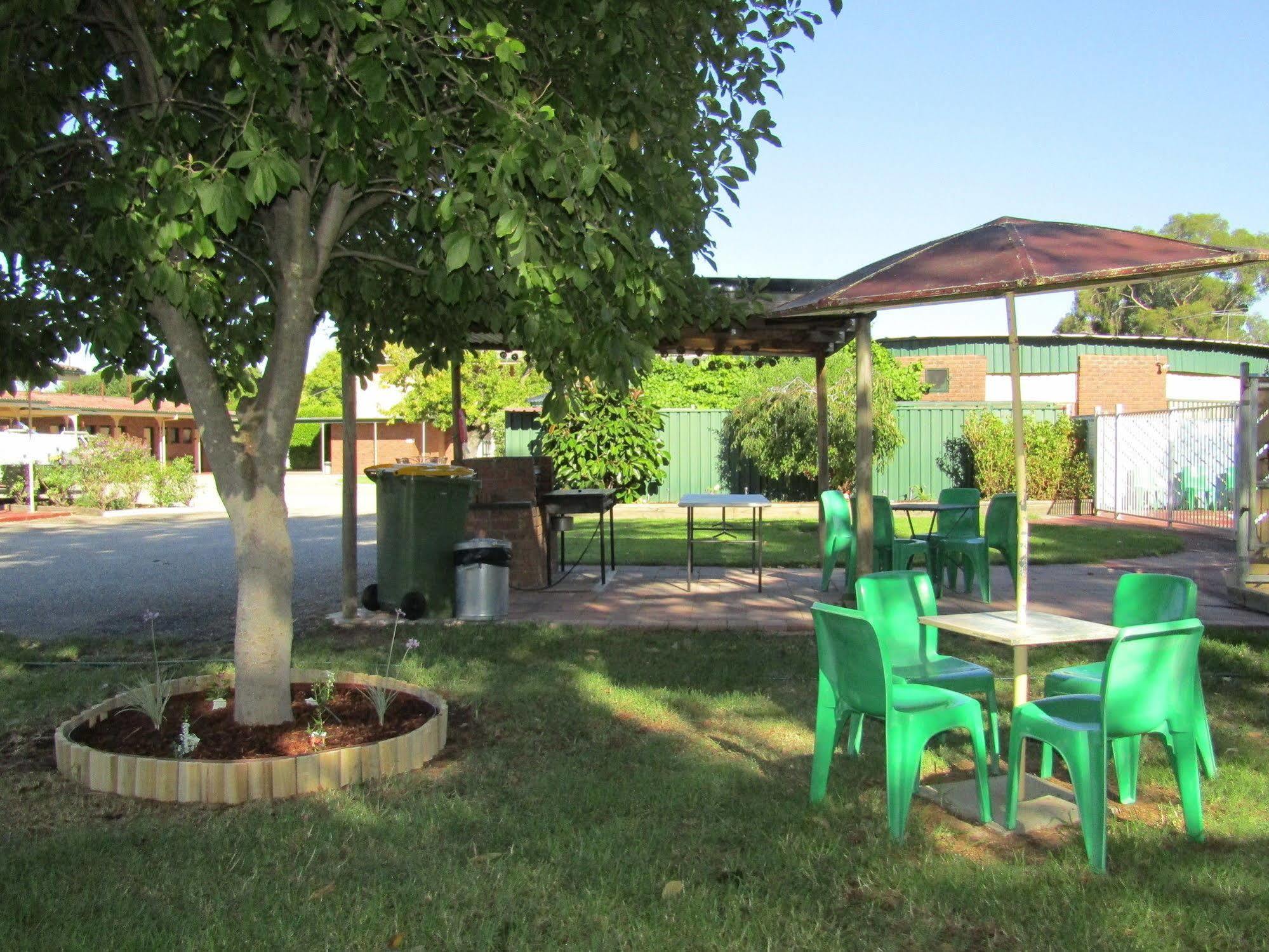 Twin City Motor Inn Wodonga Bagian luar foto
